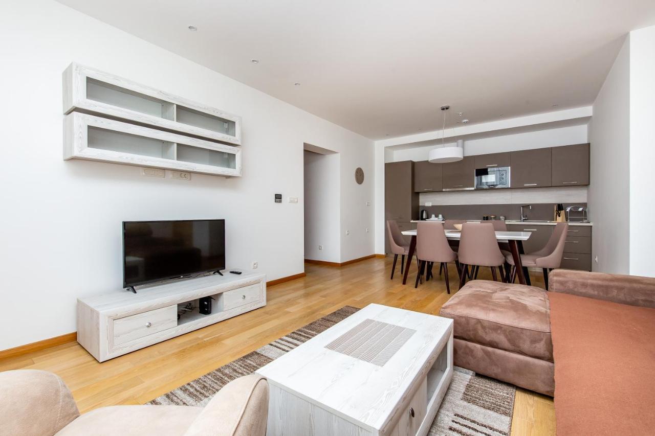 Apartments Lora In Apart-Hotel Budva Zewnętrze zdjęcie