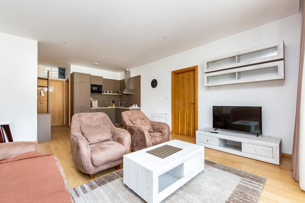 Apartments Lora In Apart-Hotel Budva Zewnętrze zdjęcie