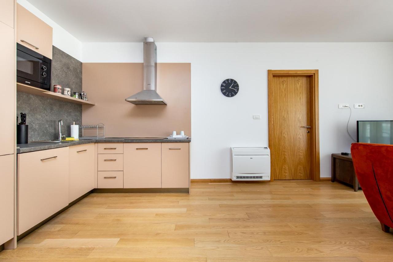 Apartments Lora In Apart-Hotel Budva Zewnętrze zdjęcie